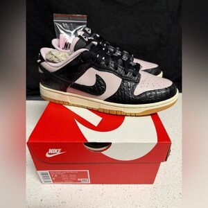 Nike Dunk Low Retro LTD in Platinum Violet and Black